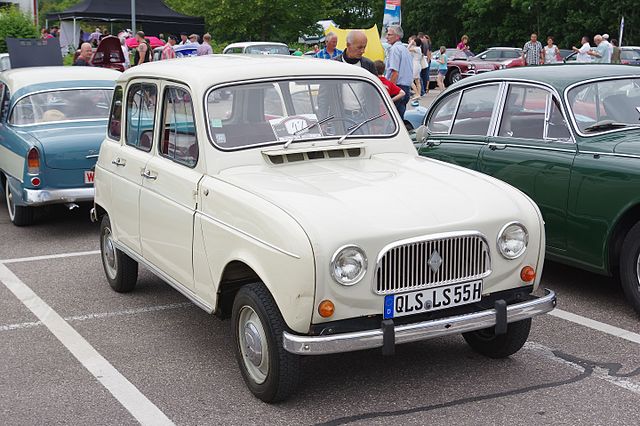 L'Épopée de la 4L : Une Voiture Légendaire