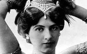 15 Octobre 1917 : Exécution de Mata Hari