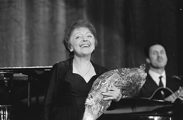 10 novembre 1960 : Édith Piaf grave "Non, je ne regrette rien" dans la légende