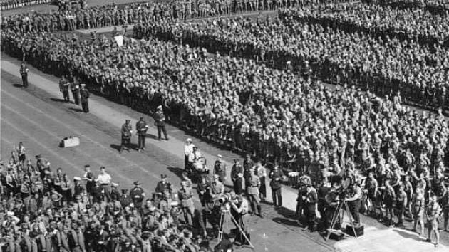 Rassemblement du parti nazi à Nuremberg dans les années 1930