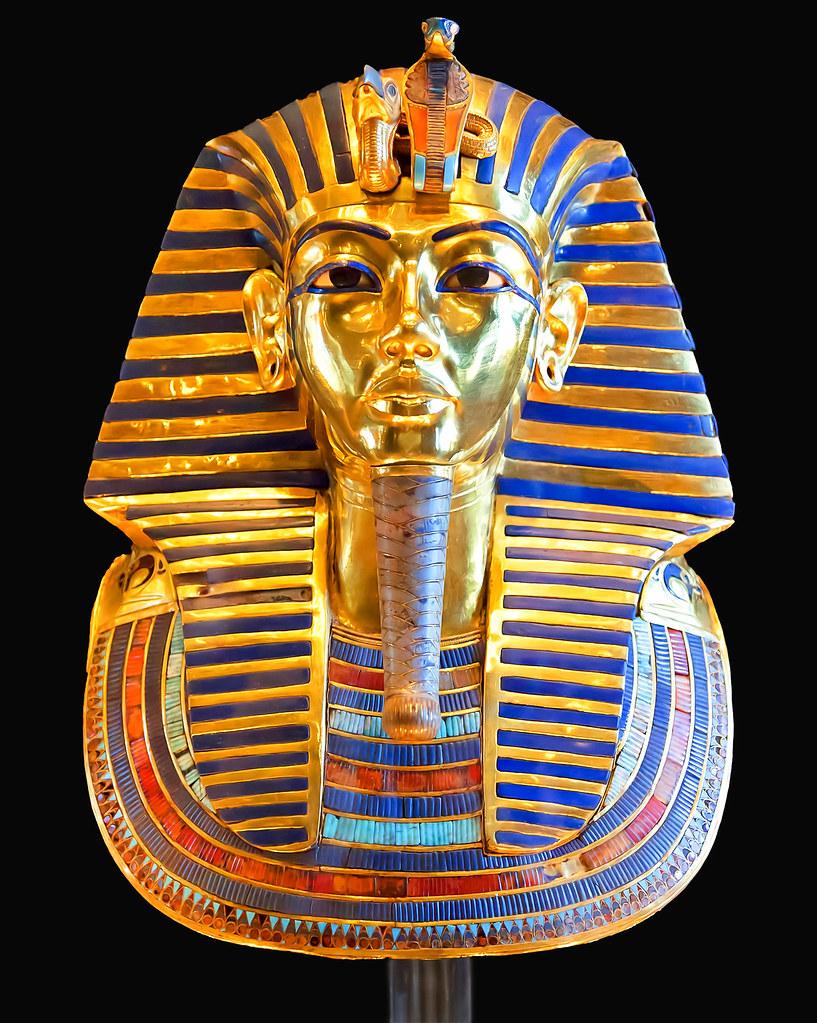 Actual Funerary Mask of King Tutankhamun (1341 bc - 1323 b… | Flickr
