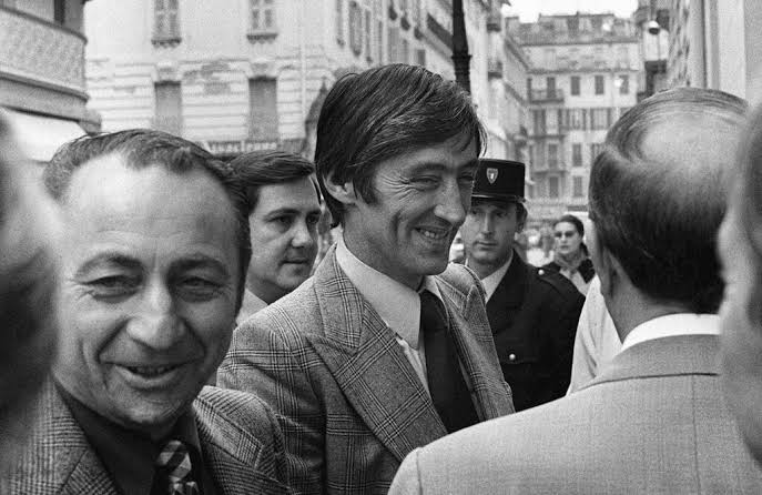 
Les égouts du paradis : Quand Albert Spaggiari signait le braquage parfait
